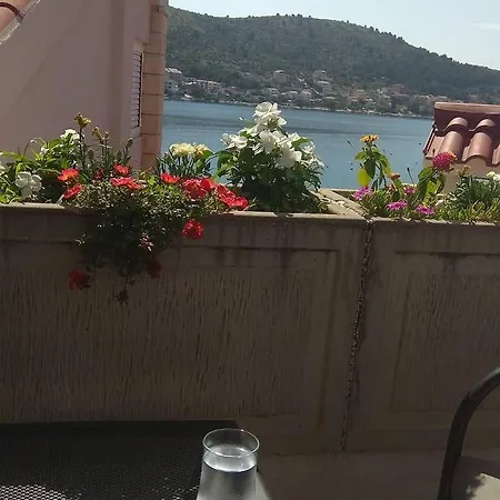 Holiday Penic * Rogoznica (Sibenik-Knin)