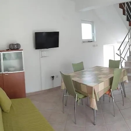 Holiday Penic Tatil Evi Rogoznica (Sibenik-Knin)