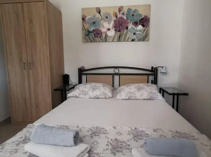 Penic Rogoznica (Sibenik-Knin)