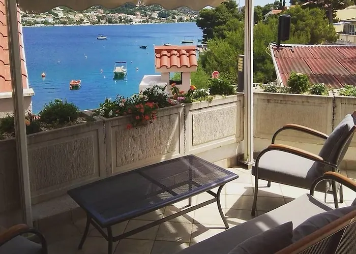 Penic Vikendica Rogoznica (Sibenik-Knin)